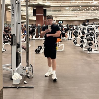 ChrisBiga17's profile picture. NY