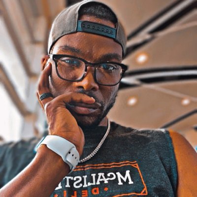 Streaming when I can. I'll announce when im gonna Stream. Road to Affiliate on Twitch. Drop a Follow on the stream y’all. Love y'all ❤️