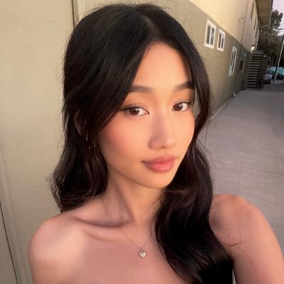 yerrryang's profile picture. 23 | hmong 💌🍵🧖🏻‍♀️💫🎮