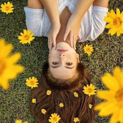 shamznhs's profile picture. 