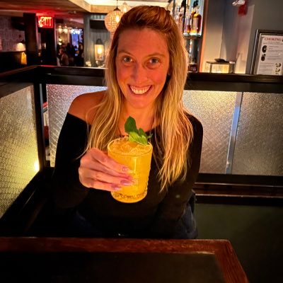 LThanata's profile picture. 