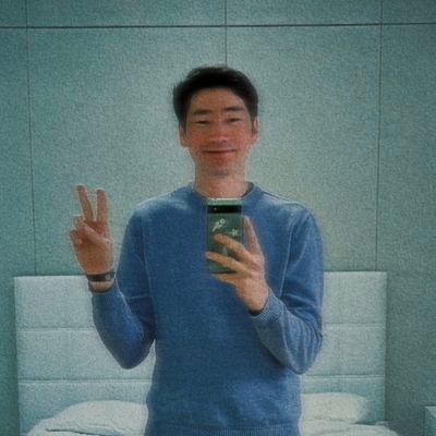 astro_ech's profile picture. Professional tea drinker