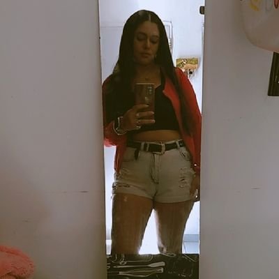 Estudiante CPN
Ciencias Económicas
DANTE y THOMAS Bombónes de la tía, SOFIA bebe de mami
04/21❤
Snap👻 micaportilloo