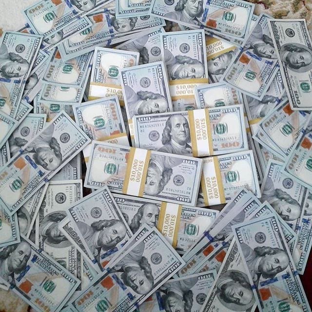 Mining_writer31's profile picture. Green Thumb Gardener 🔅 Binary language translator