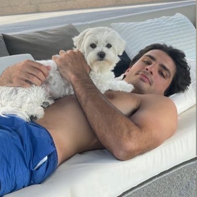 kachowsainz's profile picture. sacrifice sleep to watch fast cars • 81 • 55