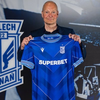 KubaP87597166's profile picture. kibic KKS Lech Poznań pseudo ekspert sportowy zainteresowania poza Lechem : NBA i inne ligi piłkarskie oraz kibic. Zastal Zielona Góra i AZS UZ