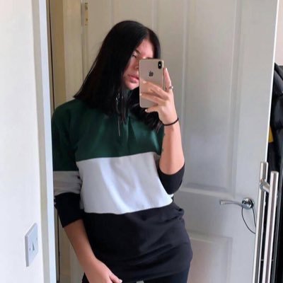 ScarlettB84424's profile picture. 