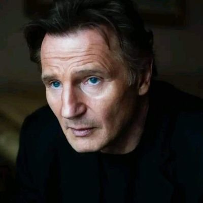 NudistVee's profile picture. game stop freak