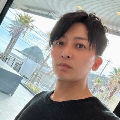 hjk1483875's profile picture. ベンチャーを4社創業の起業家＆戦略家。天然水事業『Frecious』やハイブランドリセール『RECLO』など。YouTubeプロモーター兼、事業戦略家。起業家育成リアリティショーNontitle(ノンタイトル)のプロデューサー。通販の虎出演。Instagram = kjak54