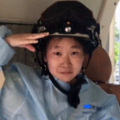 消防隊しています。 救急隊として勤務しています。 救命士目指して頑張っています  よろしくお願いします