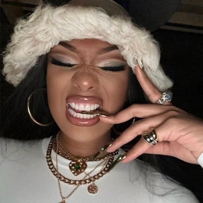Just like Salad I am here for the shit and giggles. Check out my YouTube channel for more content https://t.co/6wj3dyzeWk