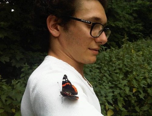 alumixx's profile picture. Born then Live, will certainly Die... Hope to see #permaculture #climatefinance burgeoning before to #protectbiodiversity. Réalisateur #documentaire @comunidee