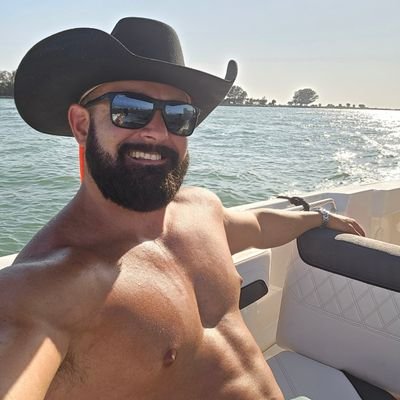 Let's have some fun. Florida based erotic model.