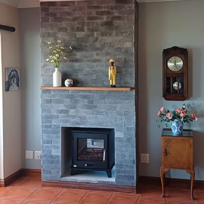 charliesgaskzn's profile picture. 