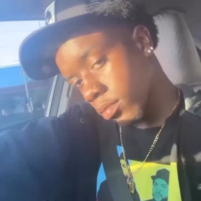 JayNarxos's profile picture. 24 yrs young ♌️This is @NICKIMINAJ internet |Tampa Raised‼️