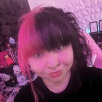 ☠️🍄AraxieDystopia🍄☠️ (@araxiedystopia) 's Twitter Profile