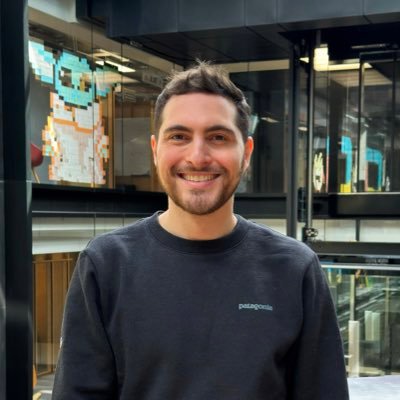 Product Ops @Google 👨🏻💻 Working on AI on Search 🔍 From the south of 🇮🇹 Based in London 🇬🇧 Passionate about tech, space, music 🌌 Opinions are my own.