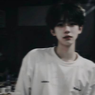 BaiZuo37947's profile picture. 郑州0.5，可约不喜母适合加QQ1715004486