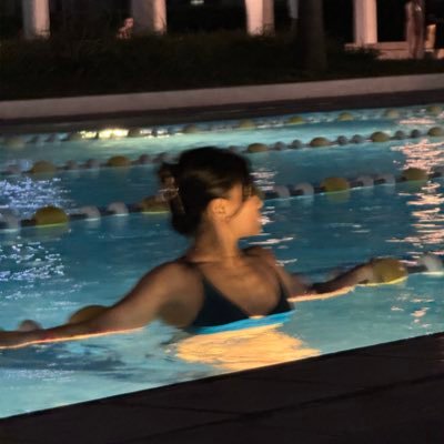 merlynhere's profile picture. I'm not conventional