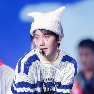 𝐋𝐨𝐯𝐞 𝐢𝐬 𝐚 𝐛𝐞𝐭𝐭𝐞𝐫 𝐦𝐚𝐬𝐭𝐞𝐫 𝐭𝐡𝐚𝐧 𝐝𝐮𝐭𝐲.
#EXO 🤍 OT09 เป็นแอ๋ว!! เป็นแอ๋วมาตลอด!!!! #โอเซนรีวิว