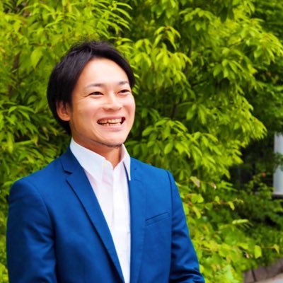 yossy_dirextors's profile picture. 