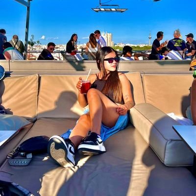 #PeopleOfYeralFB 🇪🇸 pero sangre LATAM🐰🦦aquí se habla Bonito de las más reales q mi fecha de nacimiento @srchafreen @Angelssbecky 🤍