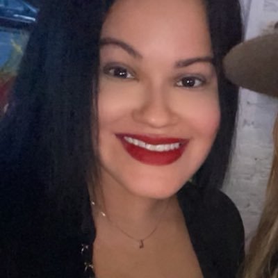 TruLiza4u's profile picture. 91 🛡️