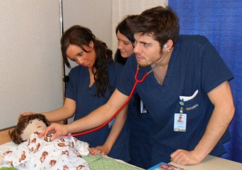 TheBahnzai's profile picture. 