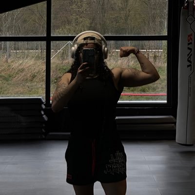 iness638's profile picture. ☼ virgo ↑ cancer ☽ leo