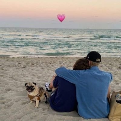 hariel1520179's profile picture. 