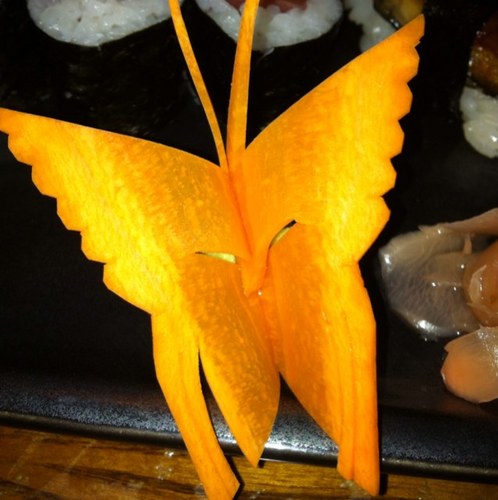 mishamari's profile picture. 