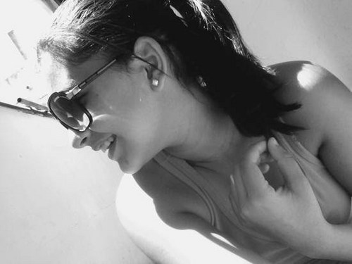 Gosto de surpreender quem me julga incapaz. Pessoas invejosas são contraditórias. Elas te odeiam, mas querem ser como você. - Glee