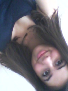 libriana, muito estrovertida,14 anos ,13 de outubro,cor azul,amo ser como eu sou,meio doidinha mais fazer oq?? sou assim =D