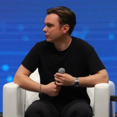 Unifying the world computer whilst watching F1 | co-founder/CEO @concero_io / @lanca_io | prev. @whale_map |