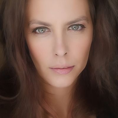 AprilAprilwe's profile picture. Creative minds make the world a beautiful place