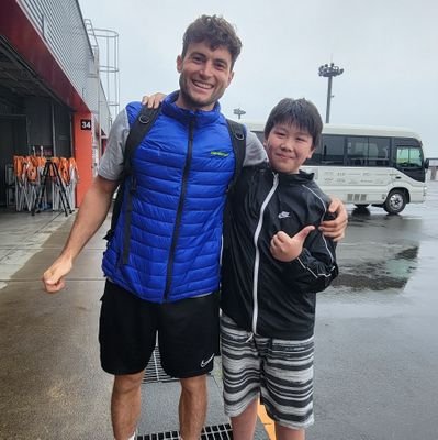 GPtao221's profile picture. ガッツポーズ！！トライアル国際ＩＡ級の黒山太陽【たお】です❗

好きな言葉は【ガッツポーズ】

とりあえず好き放題に呟きたいと思います😘

良ければ【フォロー】してね♥️

YouTubeもやってるから見てね
【https://t.co/eiRuhAjtyA】