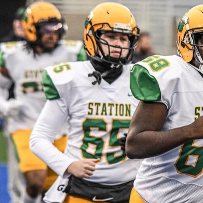 3.47 GPA | Bryan Station HS | Class of 2026 | C/OT | 6'0 - 180lbs