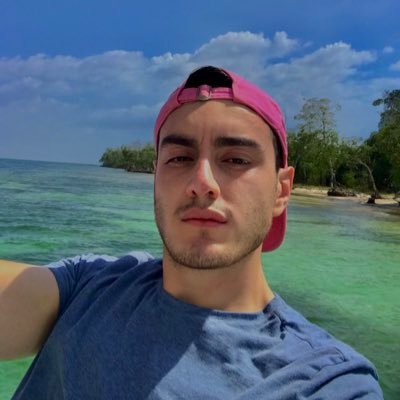 juanoo's profile picture. No se como usar esto, que alguien me explique 🤠