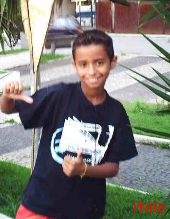 segui  =  ItaloPa que eu sigo de volta
