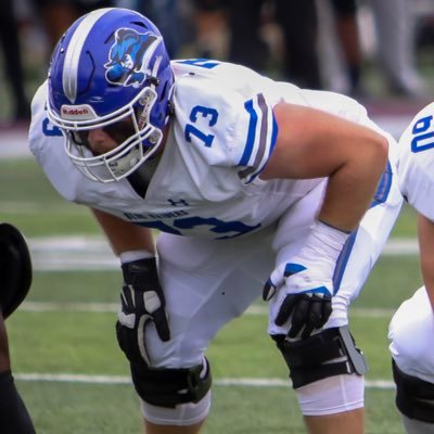 Former Offensive Lineman @ LWC // Assistant Oline/Strength Coach @ WCHS
