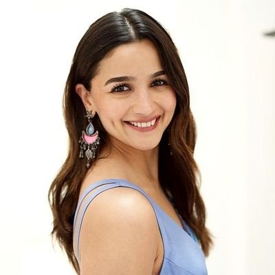 Vj_Kadhzz_'s profile picture. 'Beyouhhhhh!'🪻🌸✨️