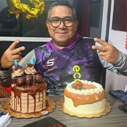Locutor y Productor Programa El Taximetro 🎙Padre, Esposo, Ciudadano💗 Instagram y Facebook @manuelbarroeta_