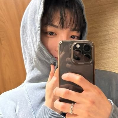 no1like_hong's profile picture. bns account, mainly for ateez ! 🛒