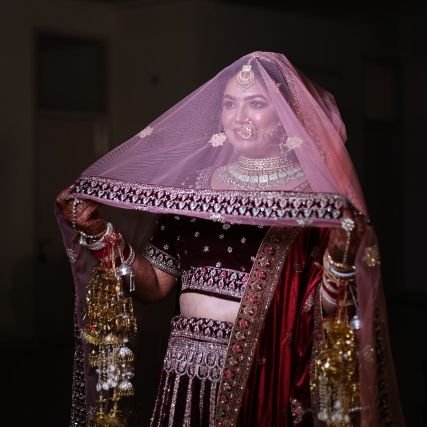 aprazoid's profile picture. Music lover.. 💁💁
it's okay, even I stalk!🤩🤩
YT- Aprazoid ❤️❤️
Insta- @aprazoid 😇😇
Snap- @aprazoid ☺️☺️
Food Technologist🍕🥙🍿