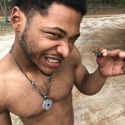 content creator #1pornstar crazy content your favorite page dm me if you wanna buy content💸 dm me for shout out for shout out🔴🟨🔲