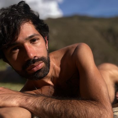 Here to awaken this community through a blend of art, sexual exploration, and deep emotional healing ❤️🔥 https://t.co/7C1vyz3sIf
* find me on Bsky 🦋