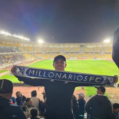 Un pacto de amor eterno, @MillosFCoficial.
16 veces campeón.
@atleti