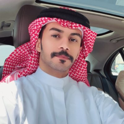 للصواب يوجهوني وأنا عين الصواب .