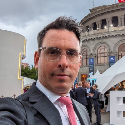 twhittybe's profile picture. Designer, thinker, tinker.