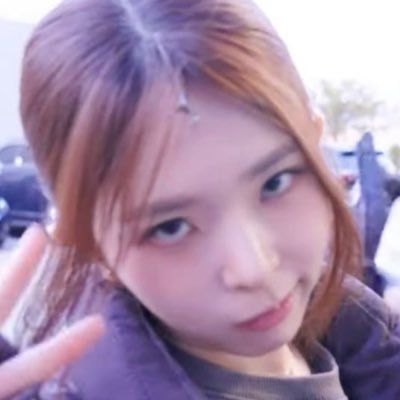 squaurd's profile picture. main acc: @kotone_loops • deukae (ot7), nwjns (minji), tripleS (kotone), kiof (haneul), also umji and chaehyun